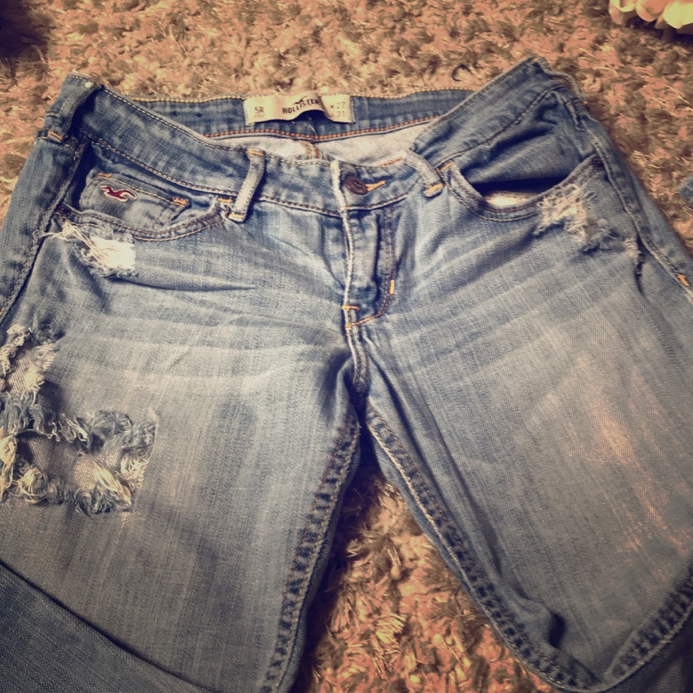 3/$25 Hollister jeans